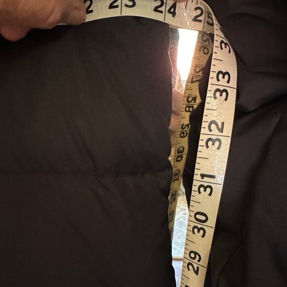 SUPER WARM LAND'S END DOWN COAT - Picture 6 of 7